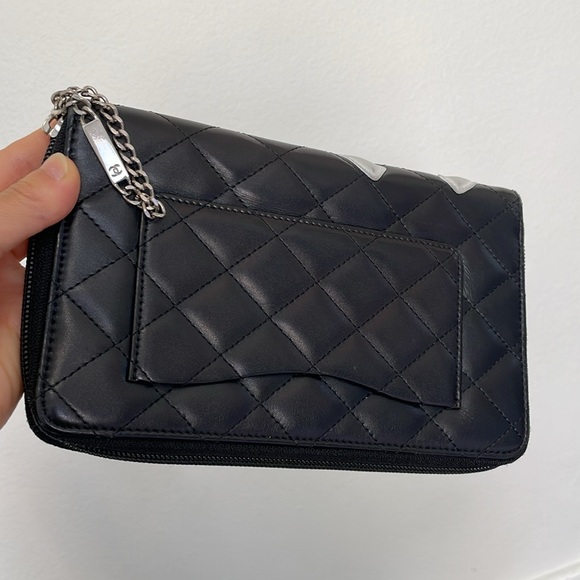 Chanel Cambon Zippy Wallet - Picture 5 of 17